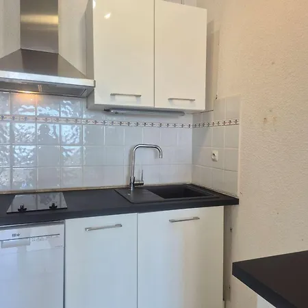 4 Personnes Avec Parking - Cap D'agde - Fr-1-249-424