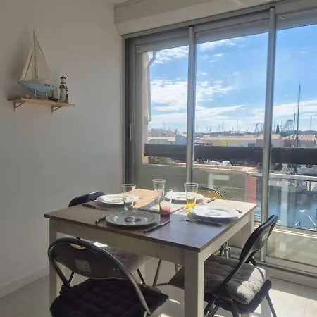 4 Personnes Avec Parking - Cap D'agde - Fr-1-249-424 *